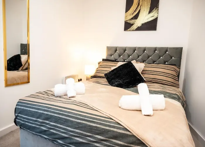 Bv Charming 2-Bedroom Apartment By Kirkstall Shopping Centre, Free Parking