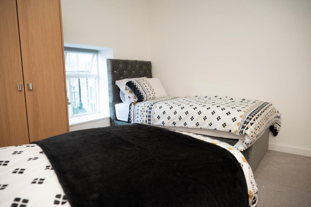 Bv Charming 2-bedroom By Kirkstall Shopping Centre, Free Parking *