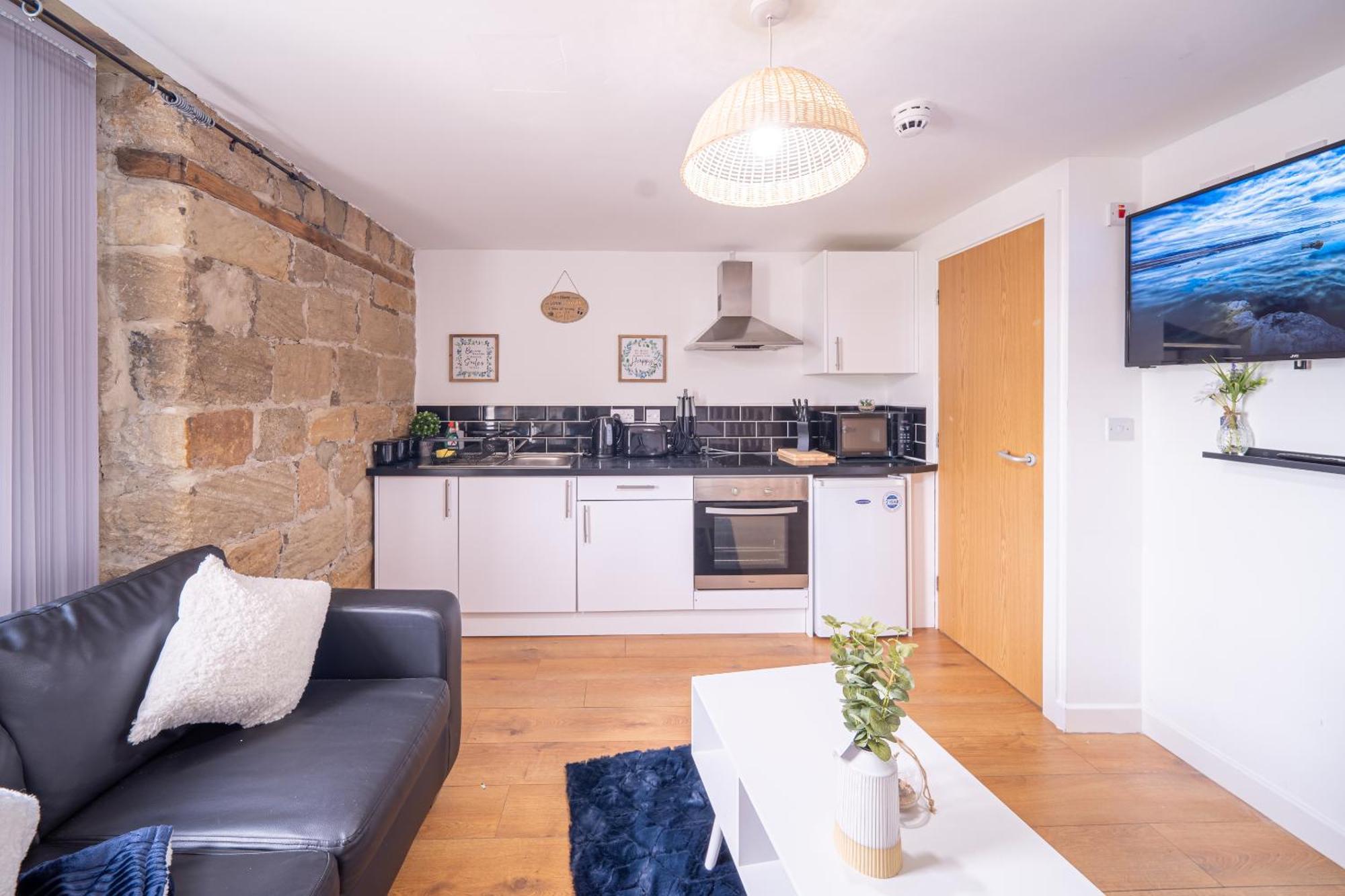 Bv Charming 2-bedroom By Kirkstall Shopping Centre, Free Parking *