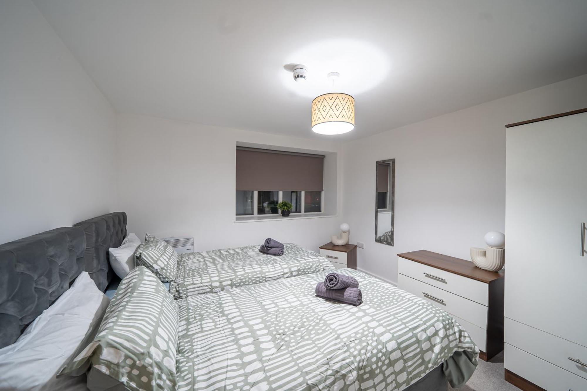 Bv Charming 2-bedroom By Kirkstall Shopping Centre, Free Parking Leeds (West Yorkshire)