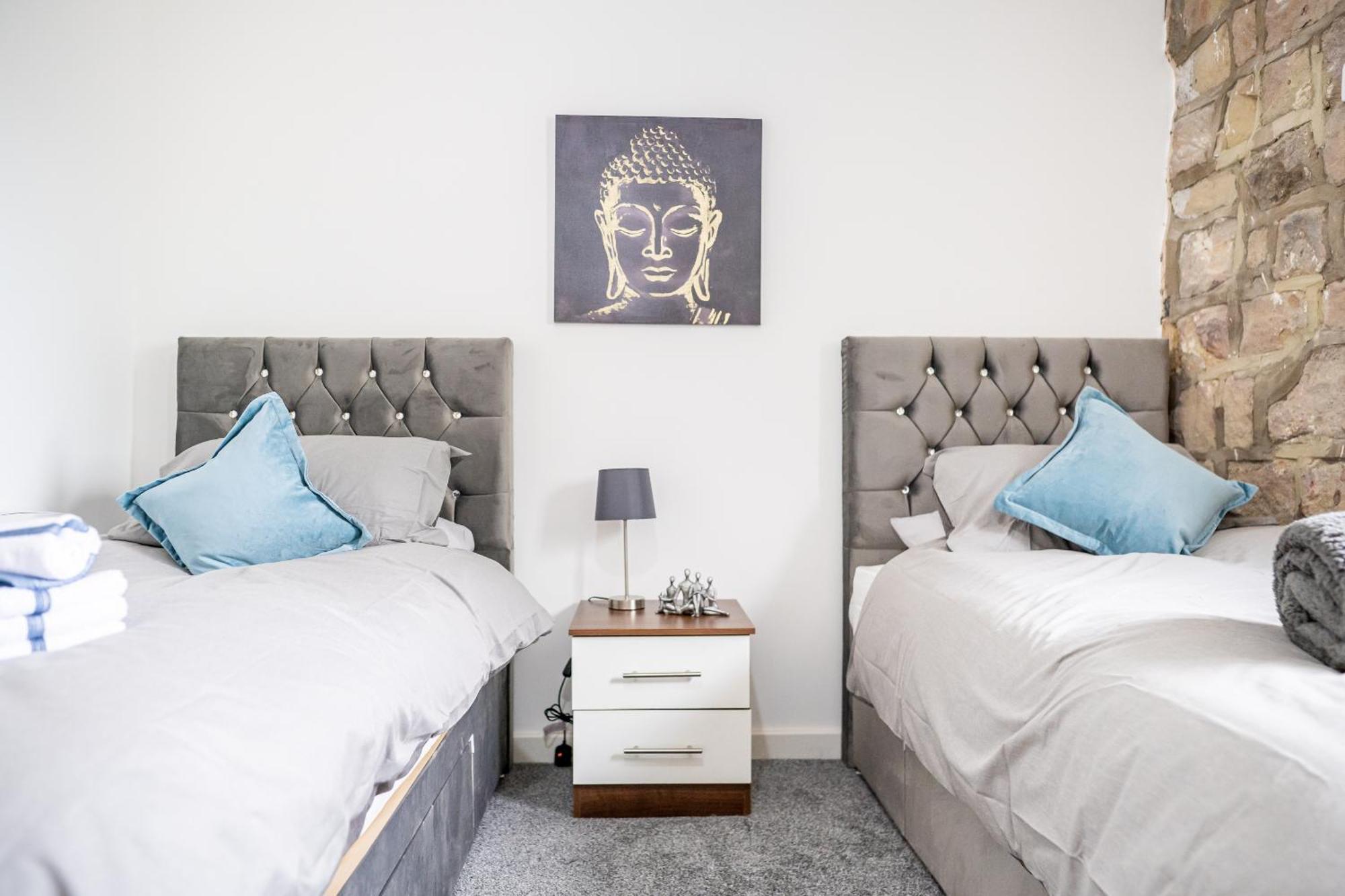 Appartamento Bv Charming 2-bedroom By Kirkstall Shopping Centre, Free Parking