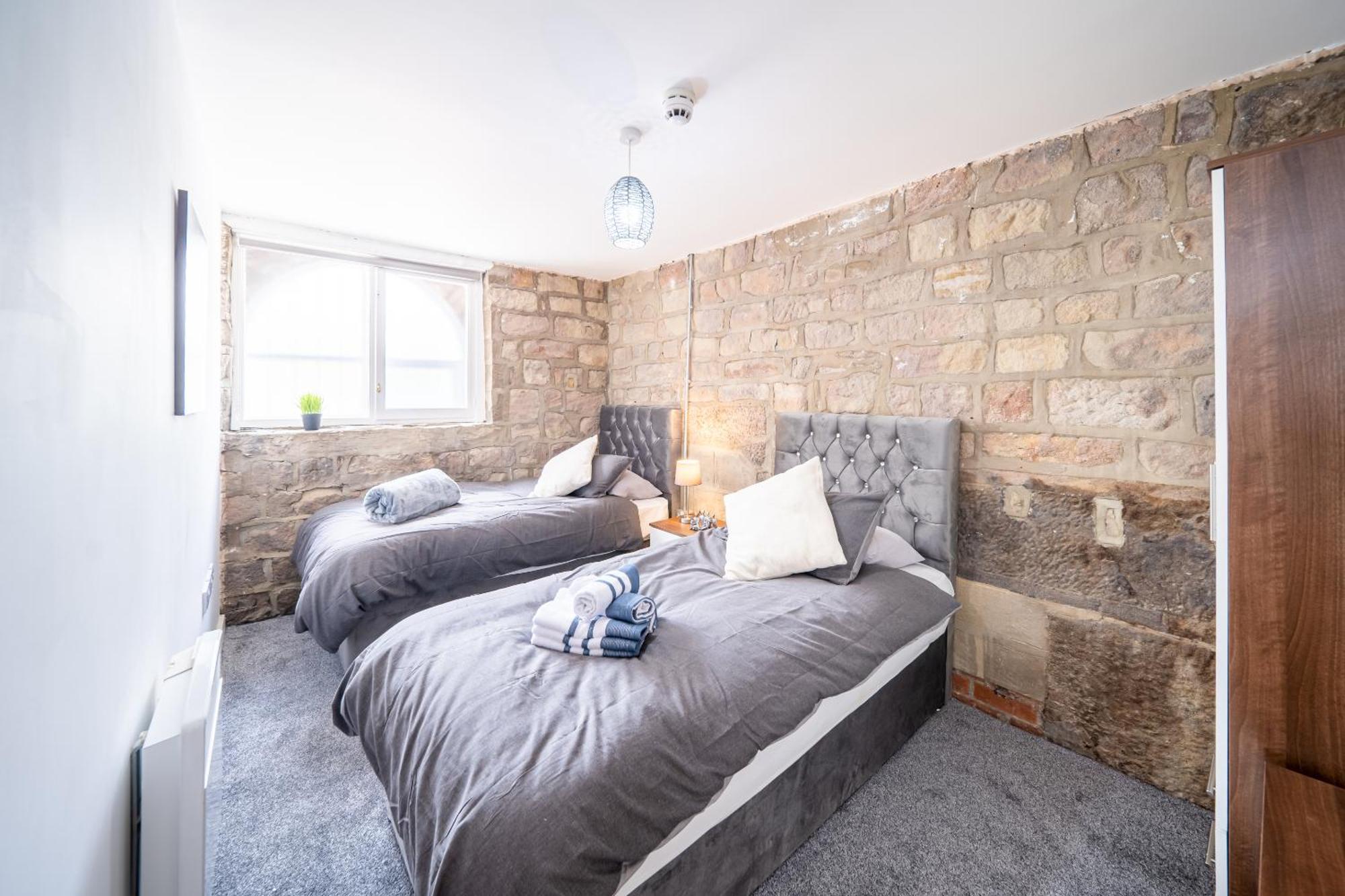 Bv Charming 2-bedroom By Kirkstall Shopping Centre, Free Parking Appartamento *