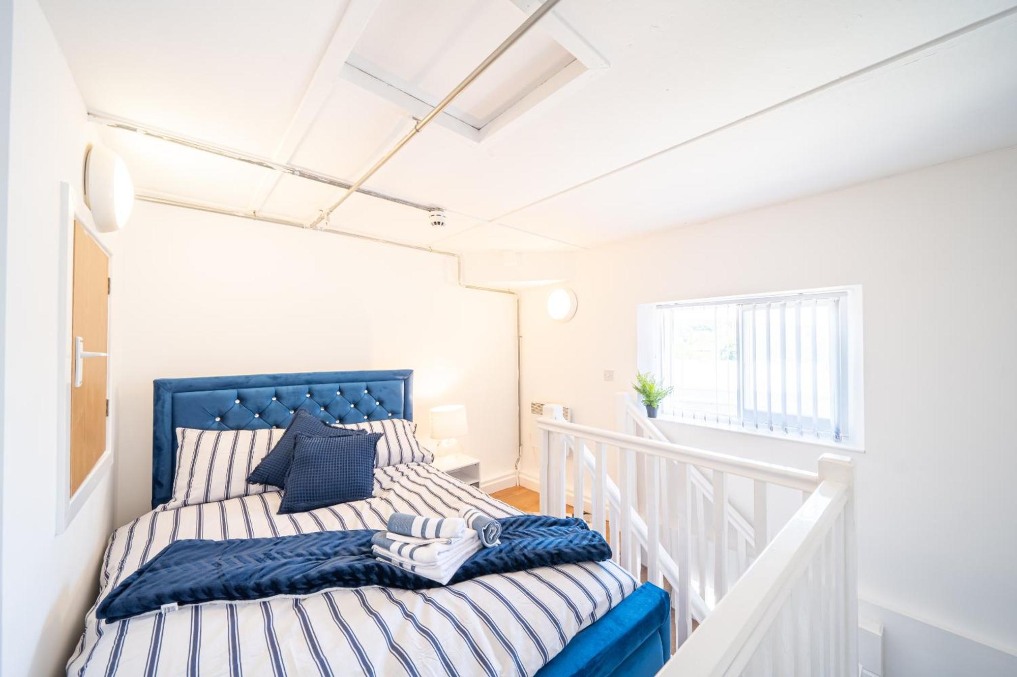 Appartamento Bv Charming 2-bedroom By Kirkstall Shopping Centre, Free Parking *